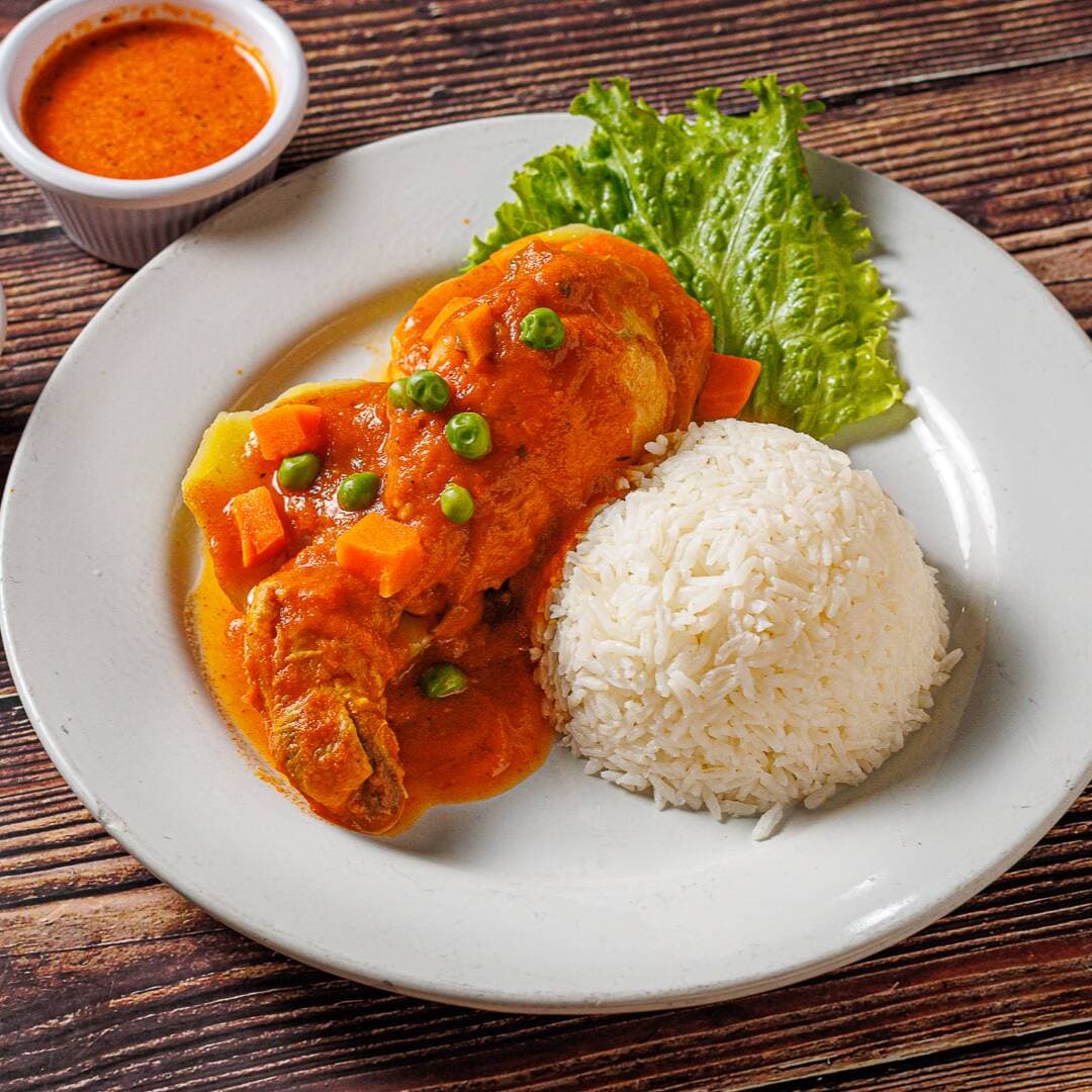 Estofado de Pollo + Bebida