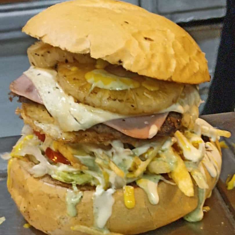 Hamburguesa Hawaiana