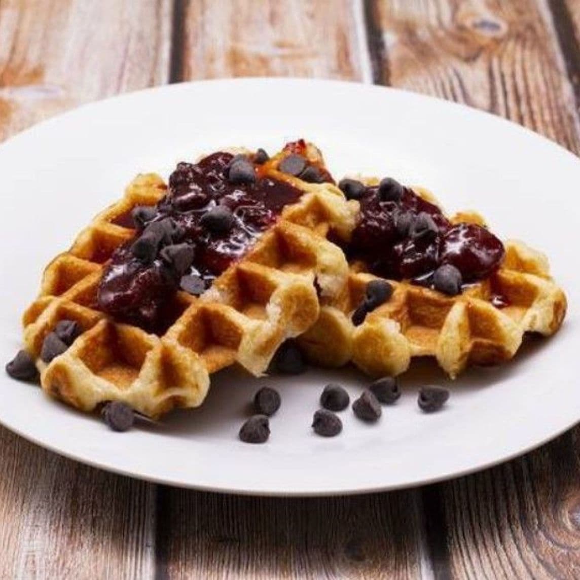 Waffles con Fresa y chocolate (Dos)
