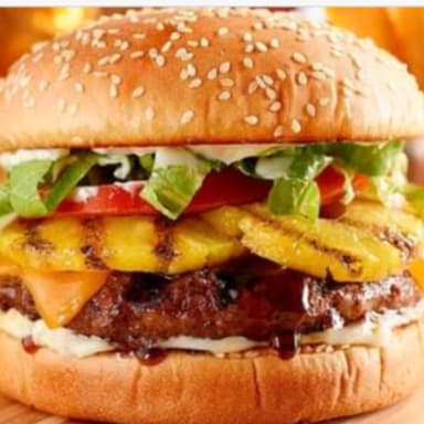 Hamburguesa Grande con Piña