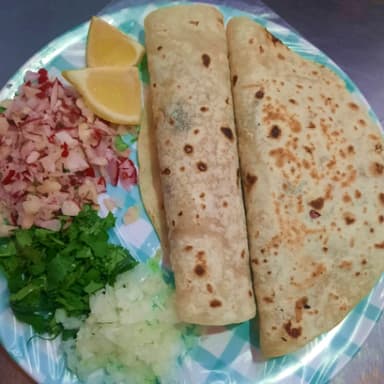 Combo Quesadilla Plata + Taco + Bebida