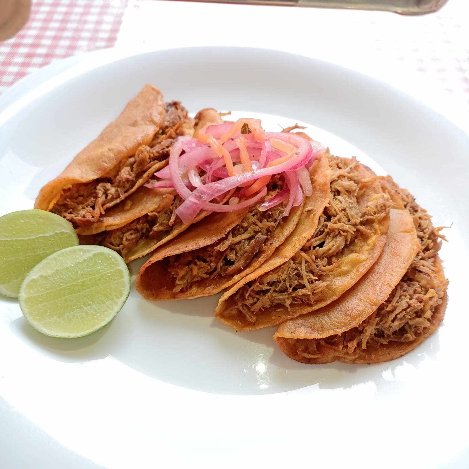 5 Tacos de Cochinita
