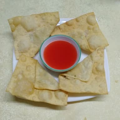 Wan Tan  Frito  con  Pollo