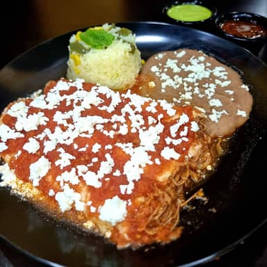 Entomatadas
