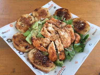 Ensalada Caesar con Pollo