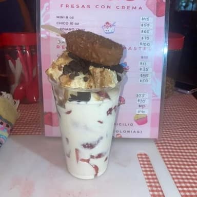 Fresas con Chesscake y Paleta Magnum