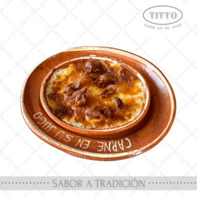 Queso Fundido con Tocino