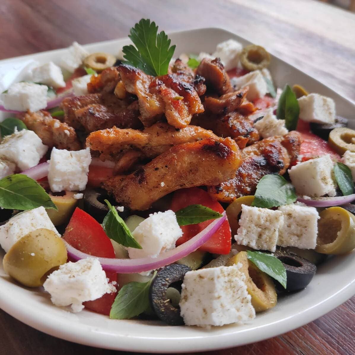 Ensalada de la Casa con Carne