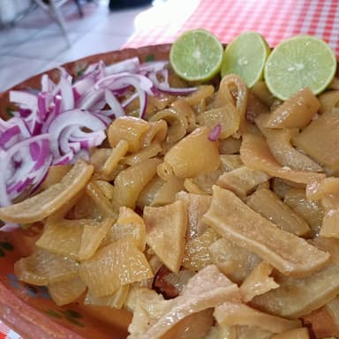 Botana Cuero