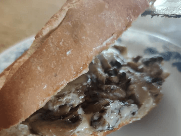 Torta de champiñón con queso