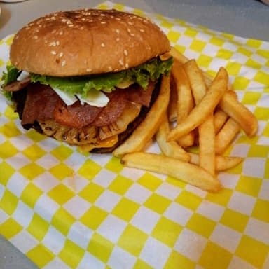 Hamburguesa Hawaiana