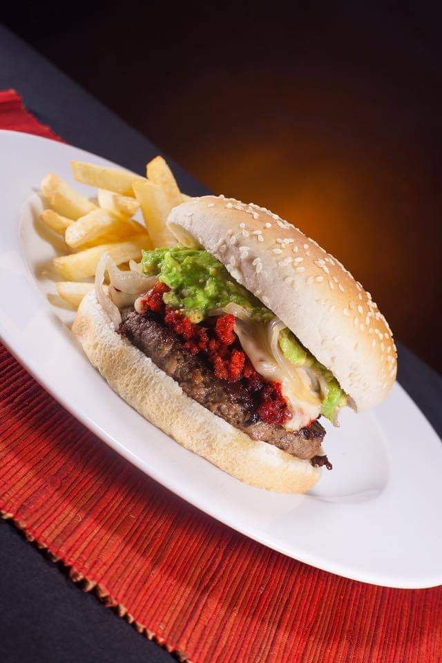 Lalino´s Jochos & Burguers
