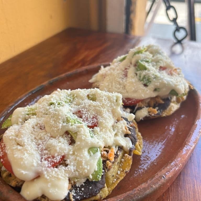 Tostadas de Champiñon
