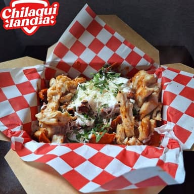 Chilaquiles Rojos (Con Proteína)