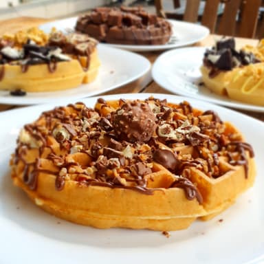 Combo Waffle y Frappe Ferrero