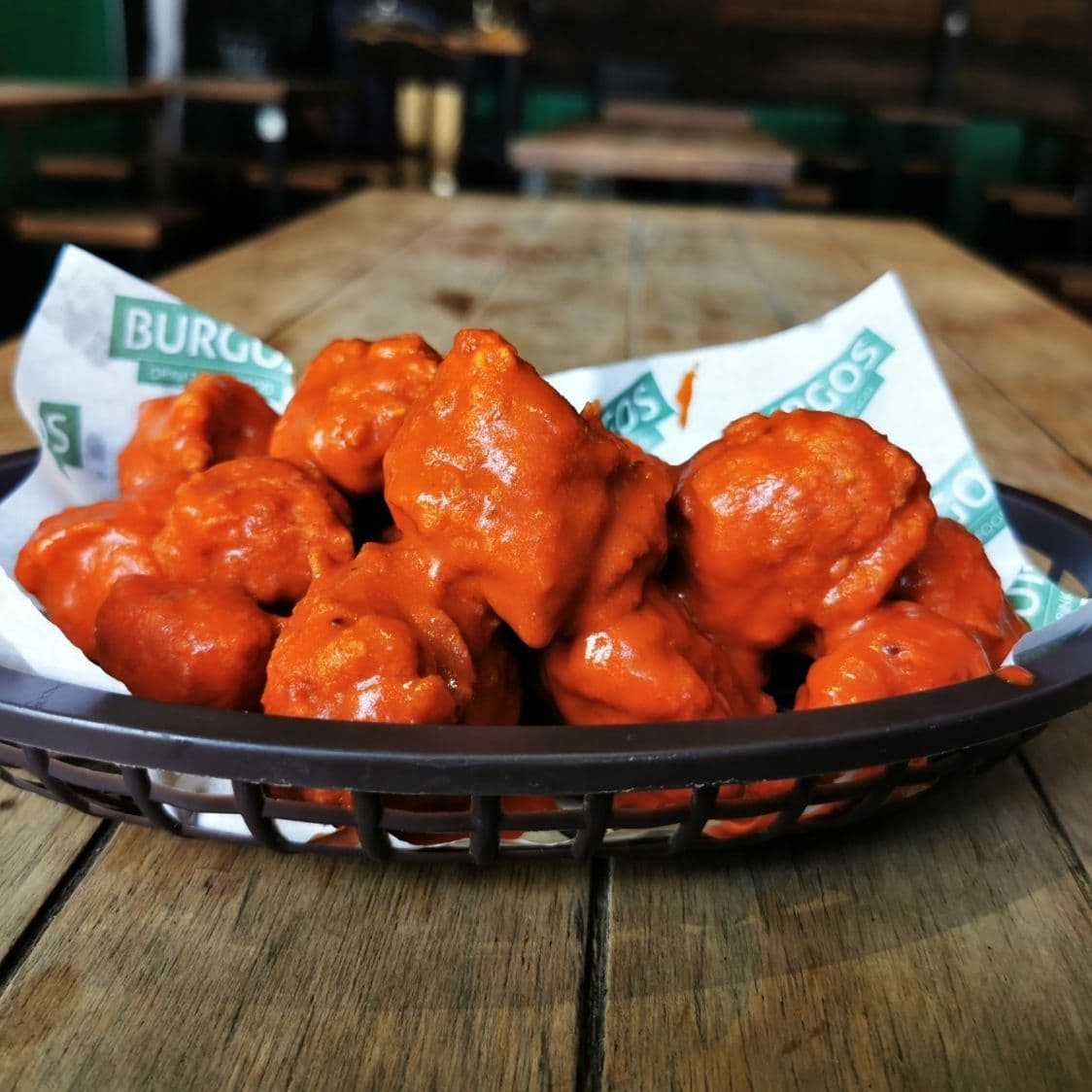 Boneless 8