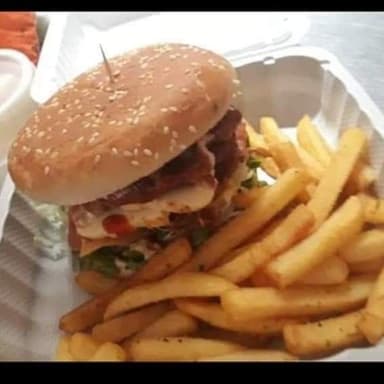 Hamburguesa con Filet de Pollo