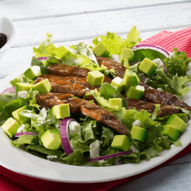 Ensalada con Carne Asada