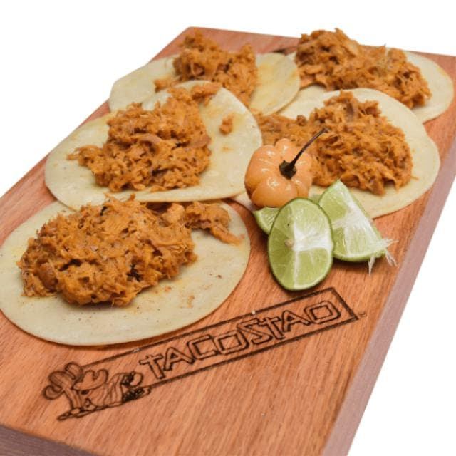 COMBO 3: 3 TACOS + 1 BEBIDA