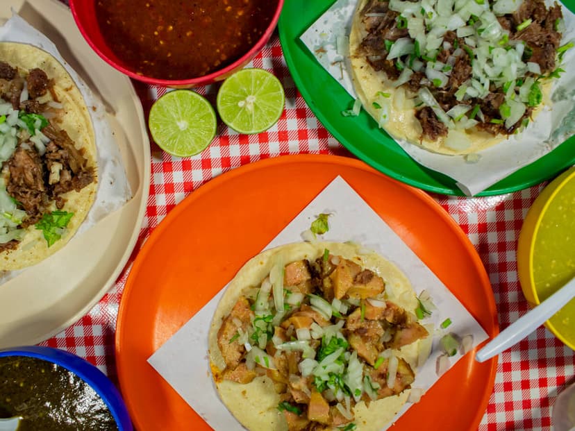Tacos De Cabeza La Vaca Mil.