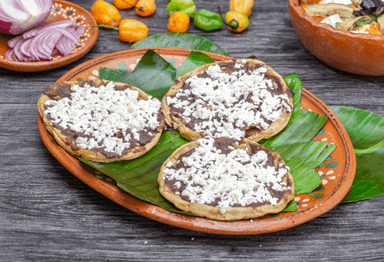 Sopes de Comal