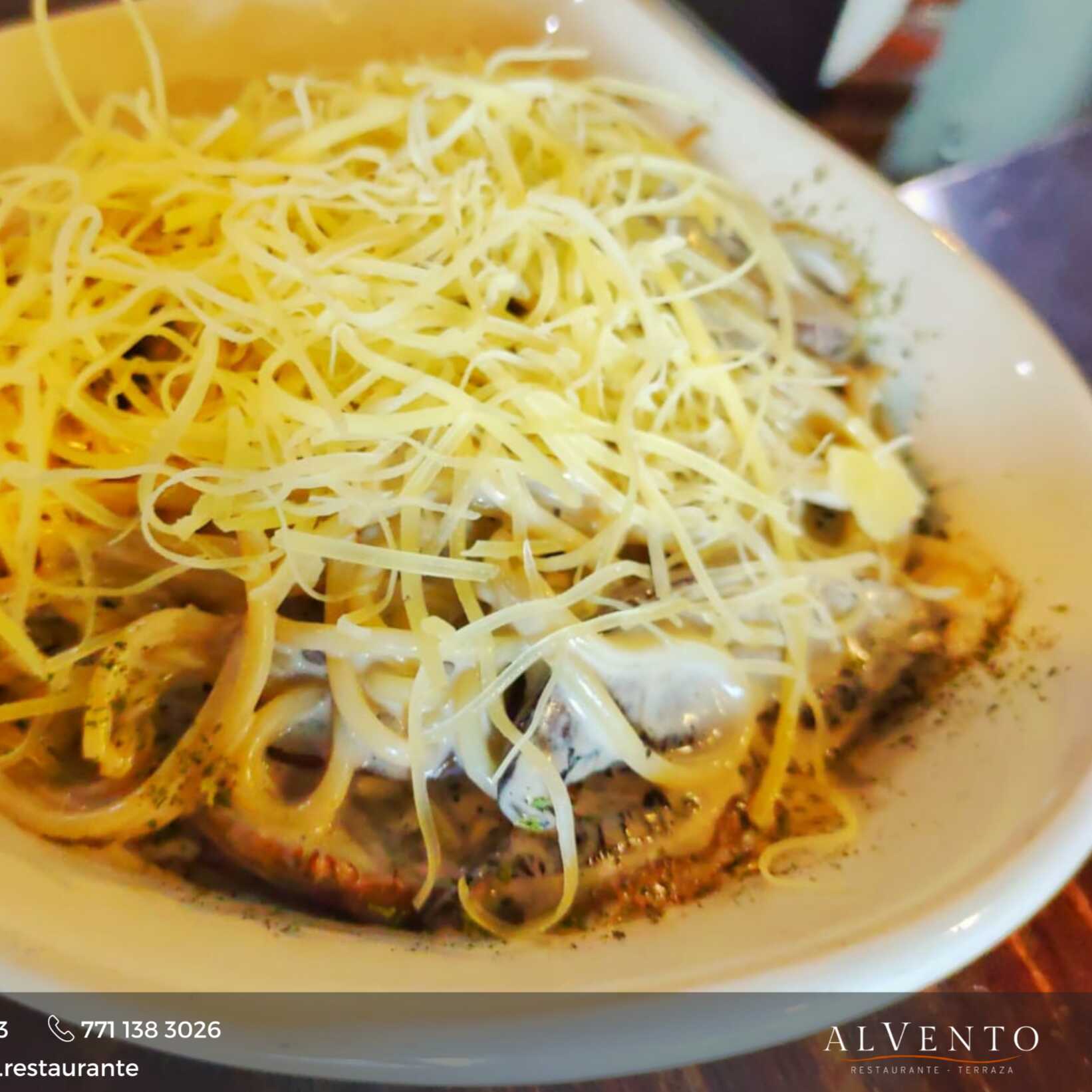 Pasta Hongos al Vino Blanco