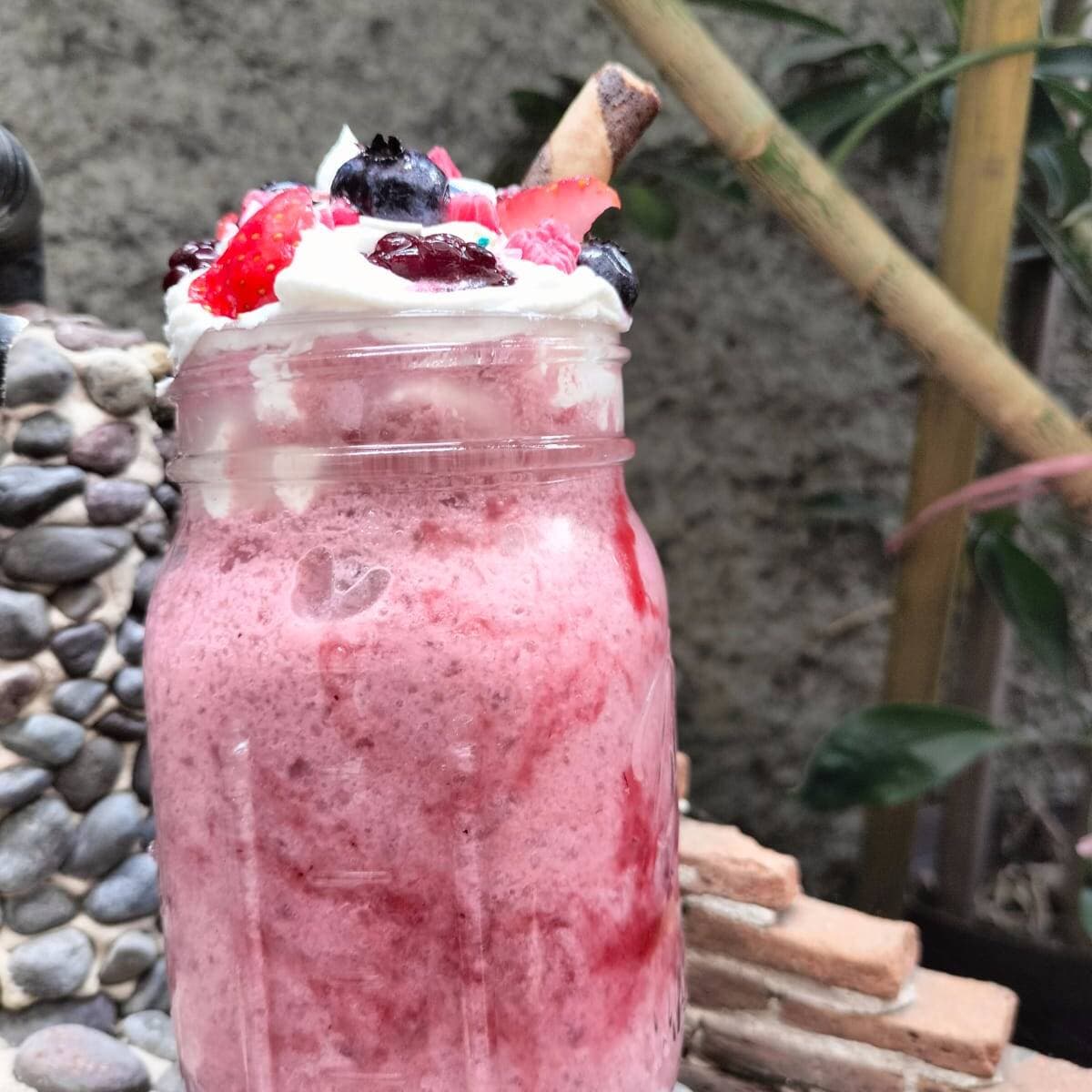 Frappé de FRUTOS ROJOS