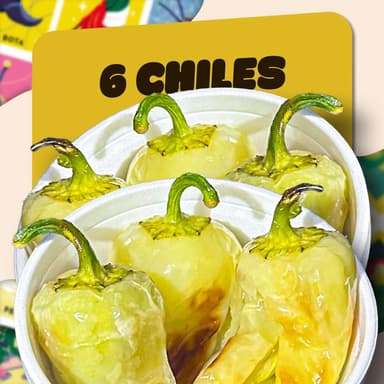6 chiles wueros con salsa magi y limon