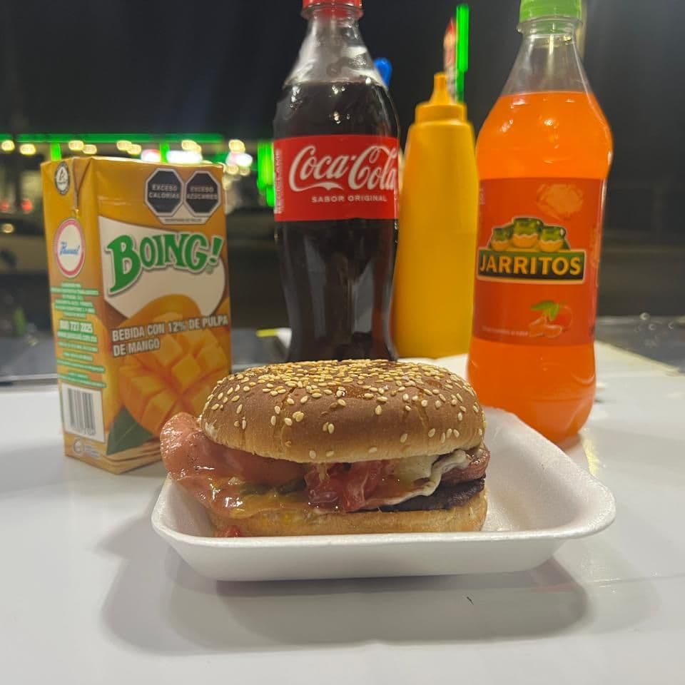 Combo - Pareja (HotDogs + Bebida +hamburguesas