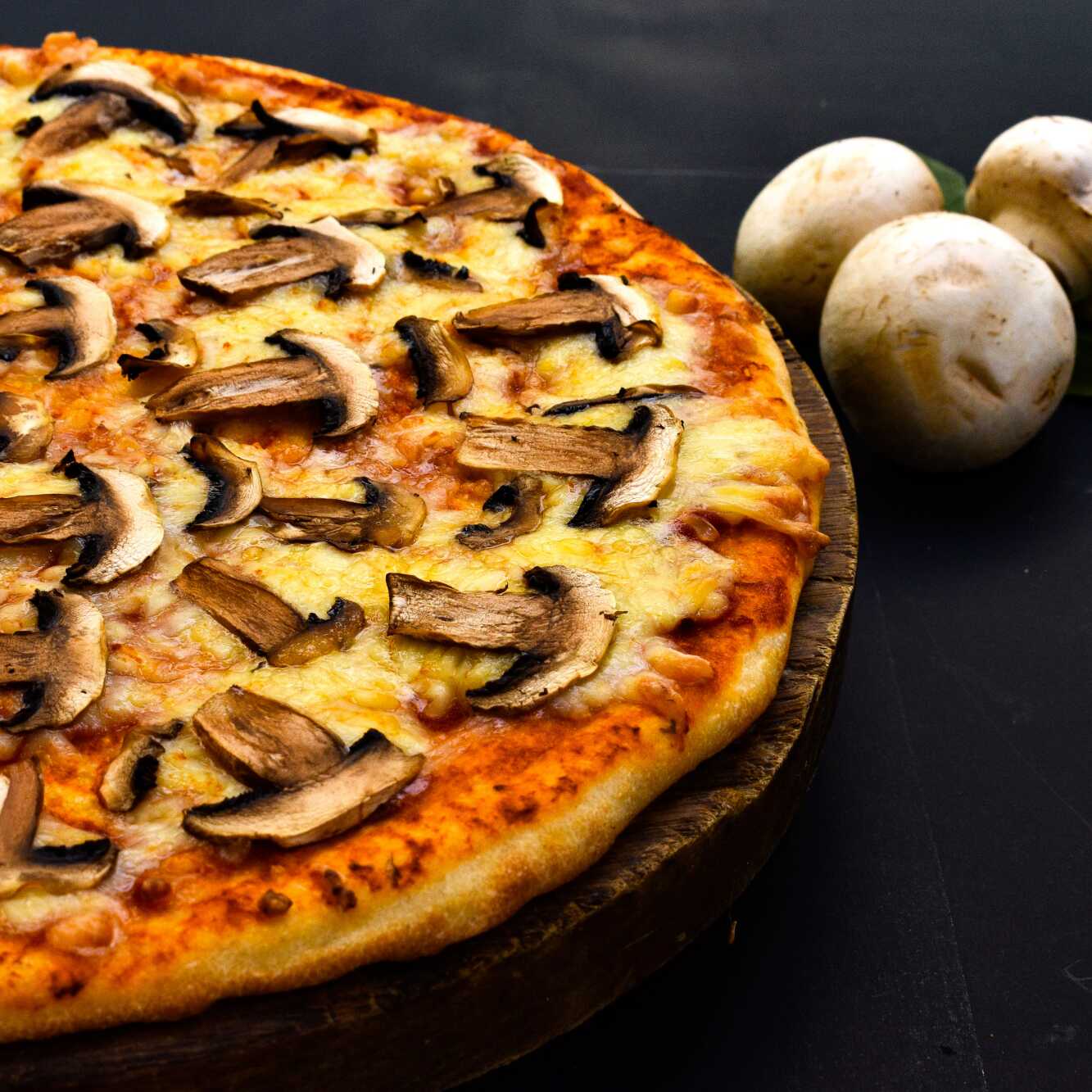 Pizza Funghi