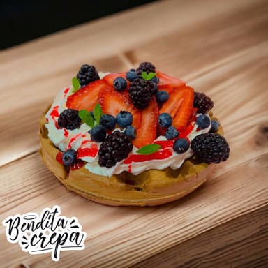 WAFFLE DE FRUTOS DEL BOSQUE