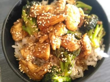 Combo Teriyaki con Bebida de Tamarindo