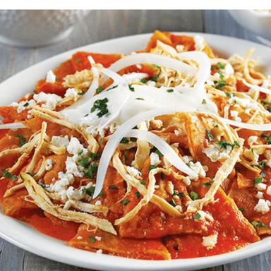 Chilaquiles Rojos con Pollo