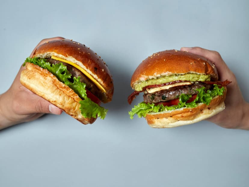 La Favorita Burgers & Wings