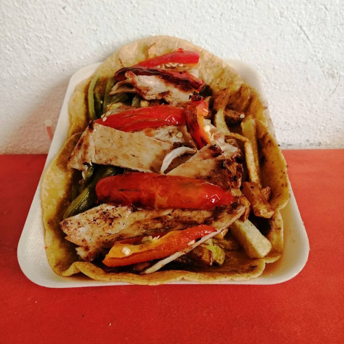 TACO COMBINADO BISTECK Y LONGANIZA