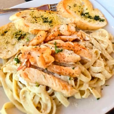 Pasta Alfredo