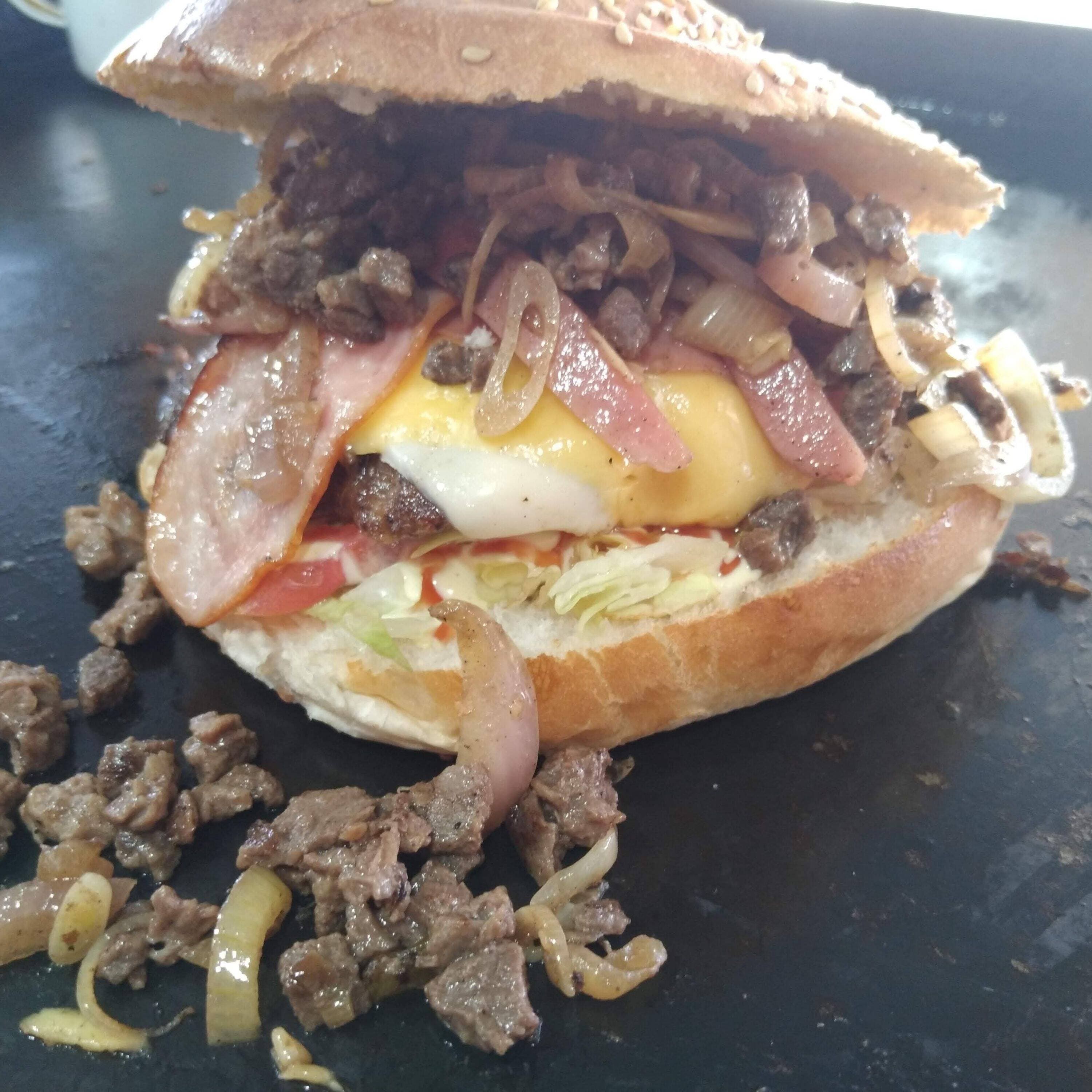 Hamburguesa Mega de Carne al Pastor
