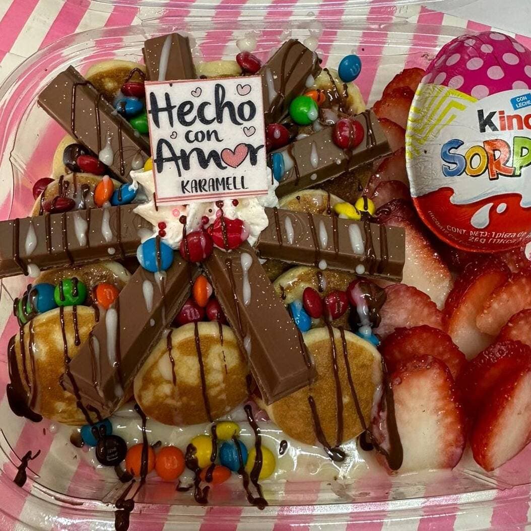 Mini Pancakes Romance