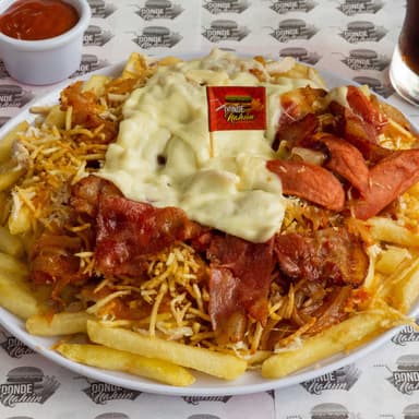 Salchipapa Especial Americana