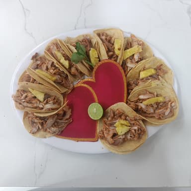 12 tacos de pastor + agua solo ia del amor y a