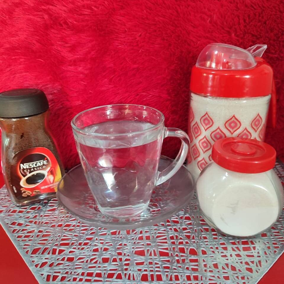 Agua para Nescafé 12 Oz