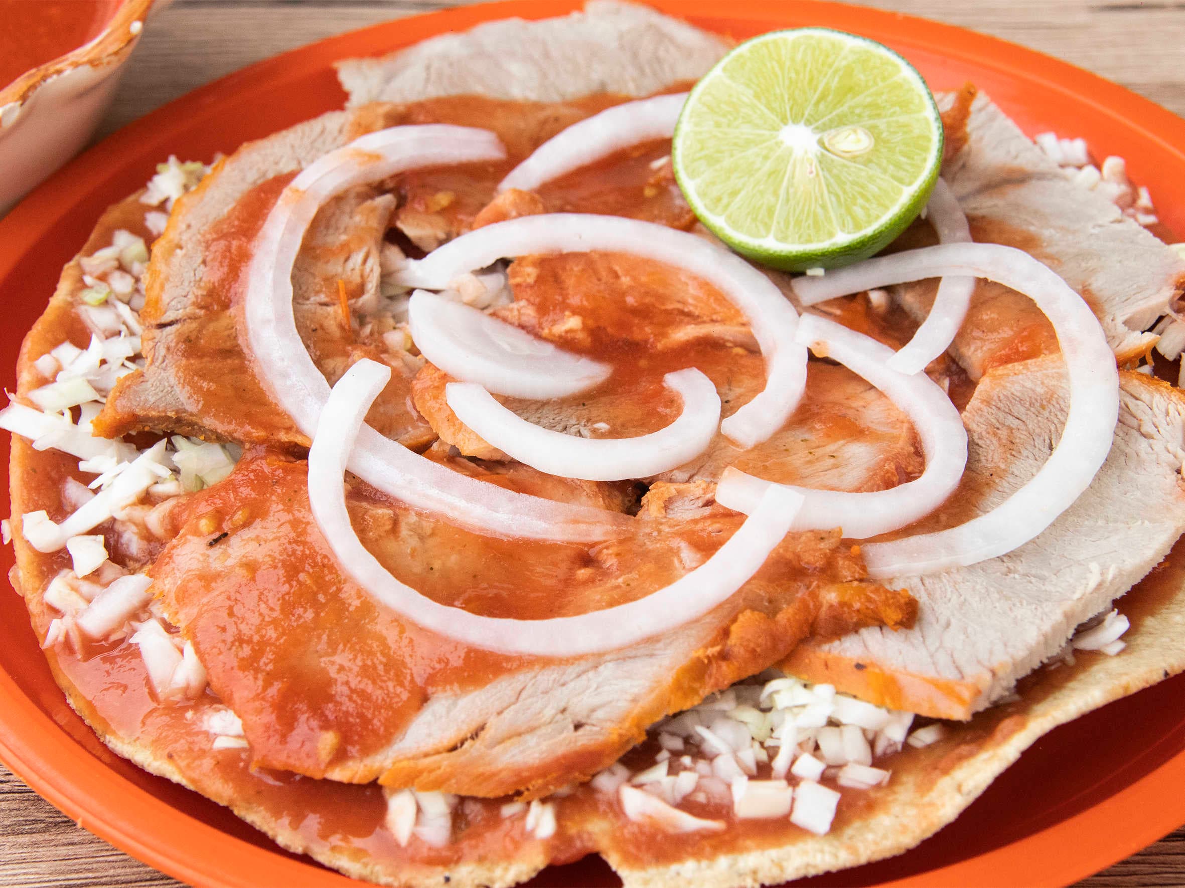 Tostada de Lomo