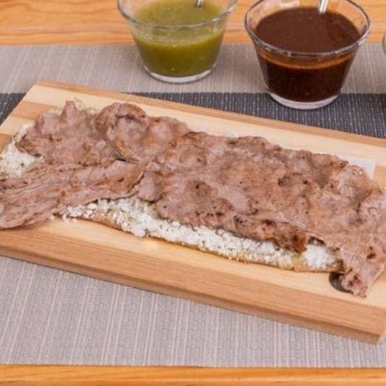 Huarache con Bistec