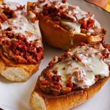 Mollete con Chorizo