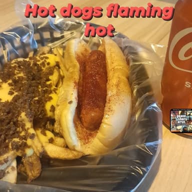 Hot Dog Flaming Hot Con Papas