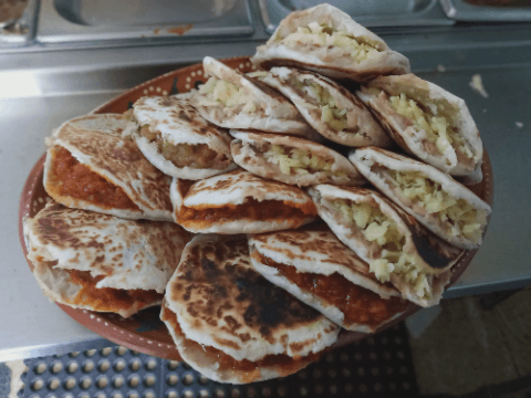 Burritos y Gorditas "De Praderas"
