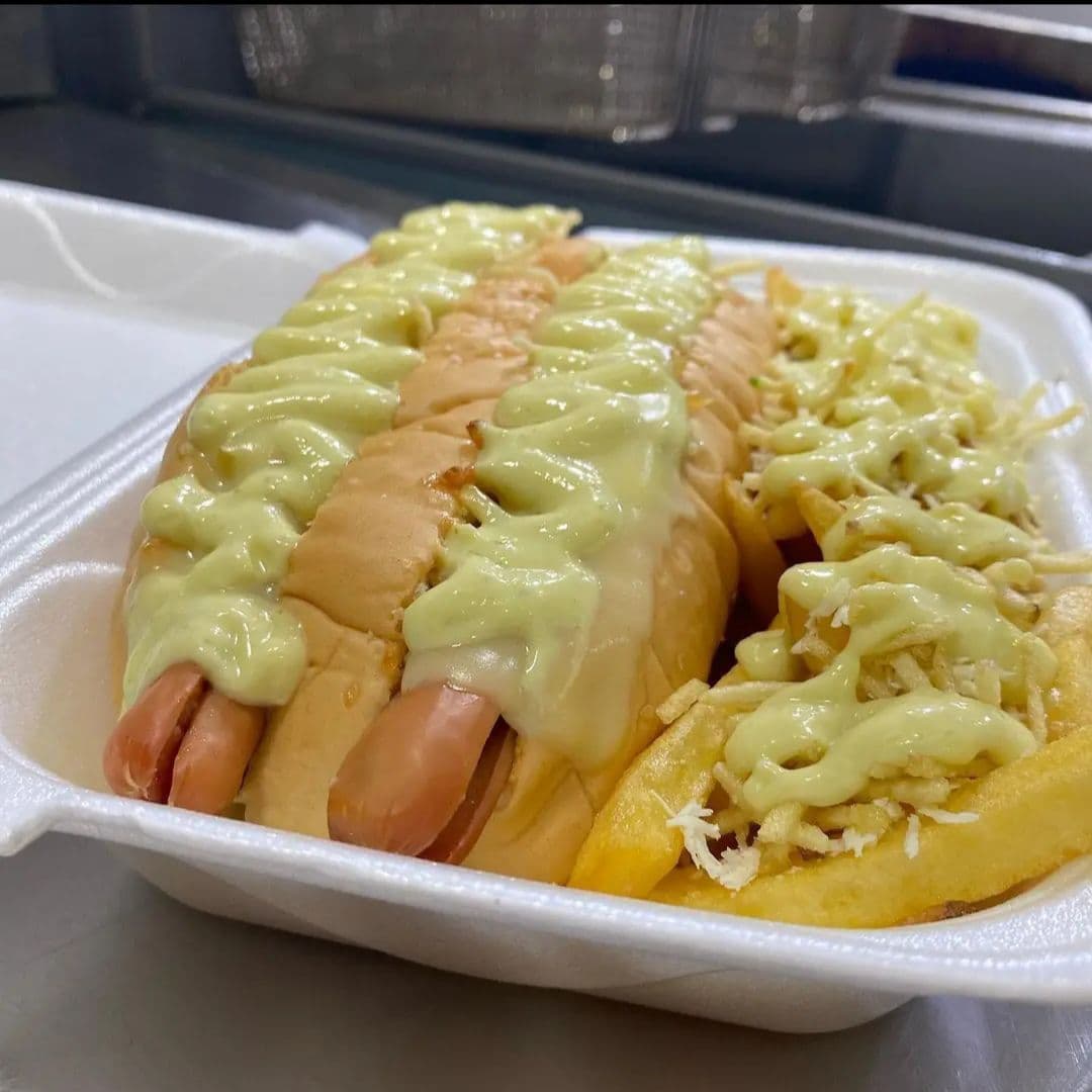 3 Perros Gemelos Gratinados + 3 Papás Francesas