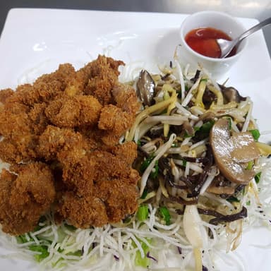 Lomito en Tajadas con Salsa de Mandarina al Nido