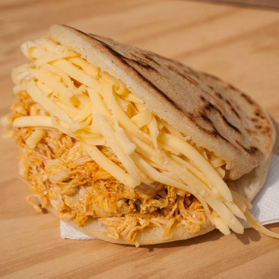 Arepa de pollo