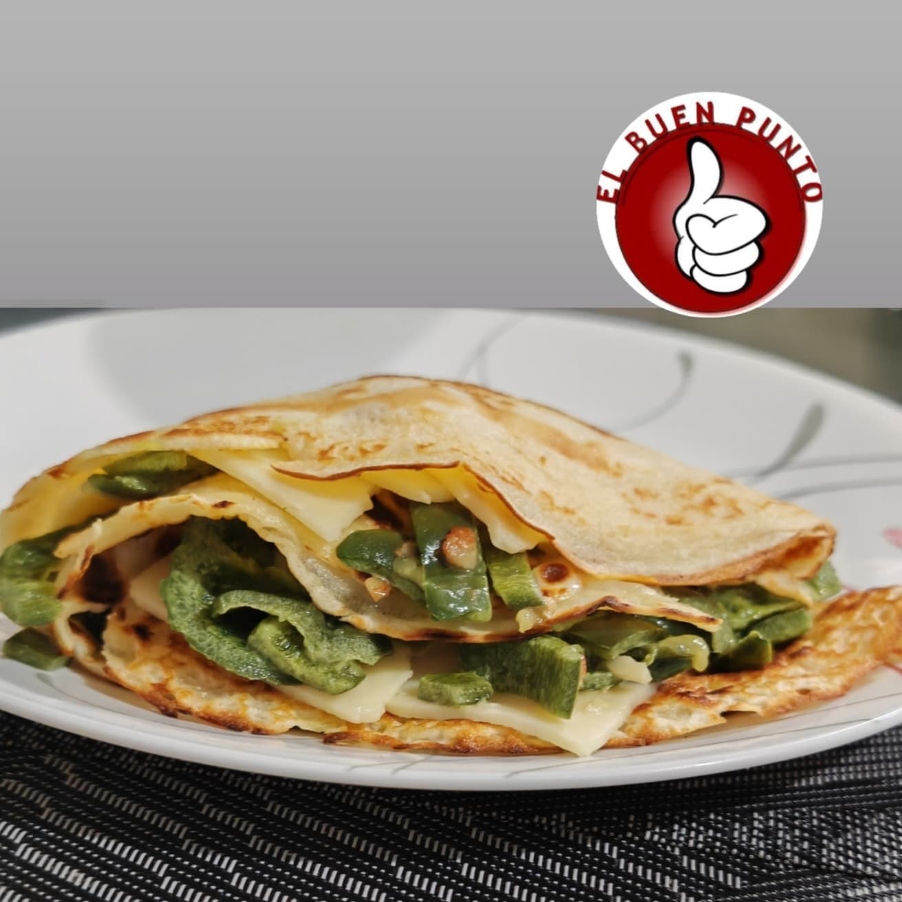Crepa de rajas con queso